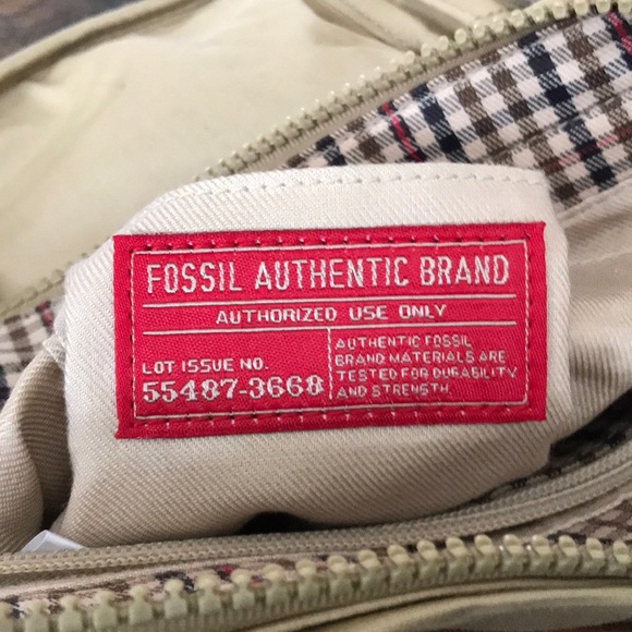 Fossil Authentic Brand purse - Picture 5 of 8